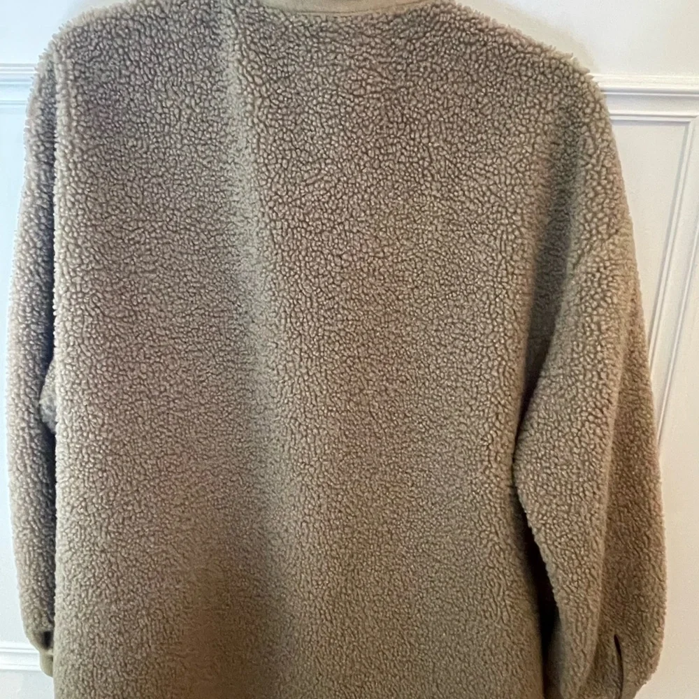 Cozy Sherpa Jacket - Picture 4 of 5